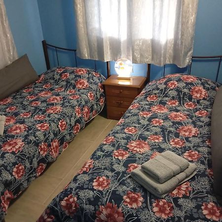 Апартаменты Antonia Family House Near Airport Порто-Рафти Экстерьер фото